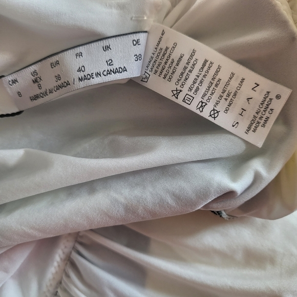 New SHAN Bright Like Diamond Halter Print Swimsuit NWT Size 8 US/8 CAN - Picture 9 of 11